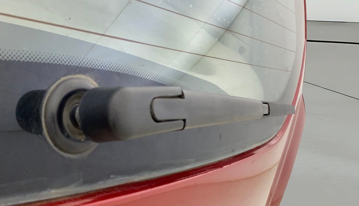 2014 Renault Duster RXL PETROL, Petrol, Manual, 41,936 km, Rear Wiper