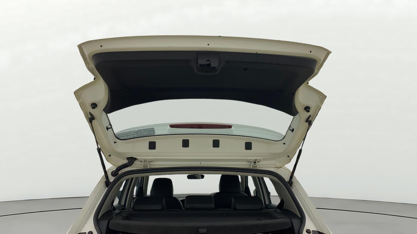 2022 Volkswagen TAIGUN TOPLINE 1.0 TSI MT, Petrol, Manual, 54,286 km, Boot Door Open
