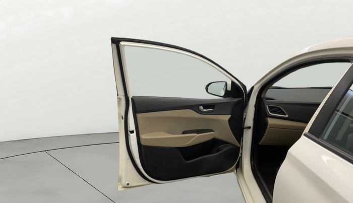 2018 Hyundai Verna 1.4 E PETROL, Petrol, Manual, 24,938 km, LHS Front Door