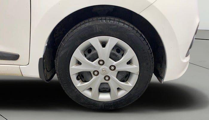 2014 Hyundai Xcent S 1.2, Petrol, Manual, 77,381 km, Right Front Wheel