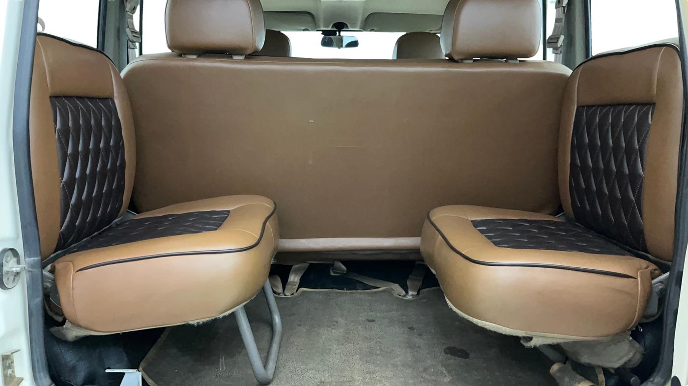 2021 Mahindra Bolero B6 (O), Diesel, Manual, 48,457 km, Third Seat Row ( optional )