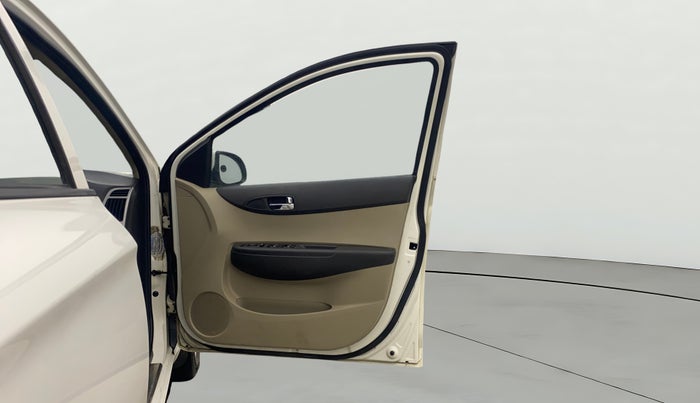 2012 Hyundai i20 ASTA 1.4 CRDI, Diesel, Manual, 1,05,124 km, RHS Front Door