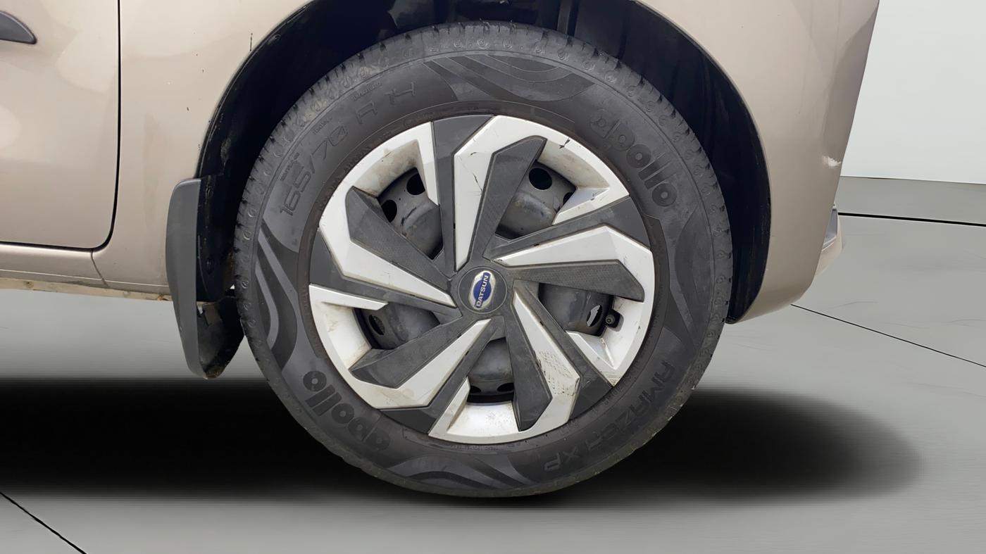 2021 Datsun Redi Go T(O), Petrol, Manual, 31,128 km, Right Front Wheel