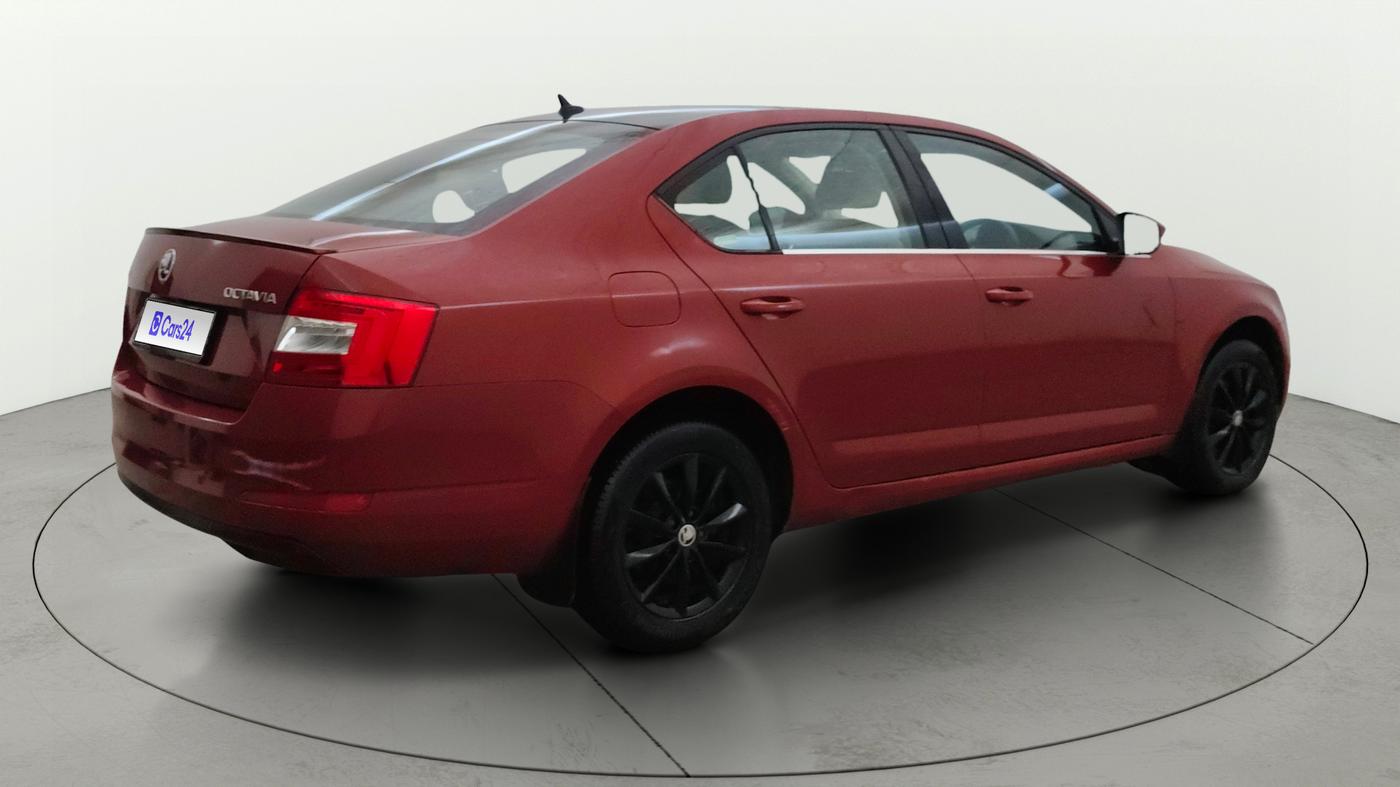 2017 Skoda Octavia STYLE PLUS AT 1.8 TSI, Petrol, Automatic, 1,16,191 km, Right Back Diagonal