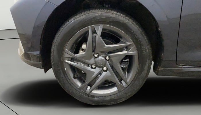 2023 Hyundai NEW I20 SPORTZ 1.2 IVT, Petrol, Automatic, 7,695 km, Left Front Wheel