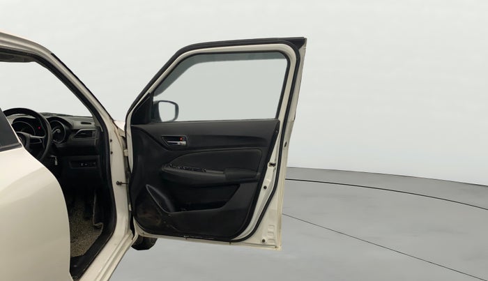 2022 Maruti Swift VXI, Petrol, Manual, 47,953 km, RHS Front Door