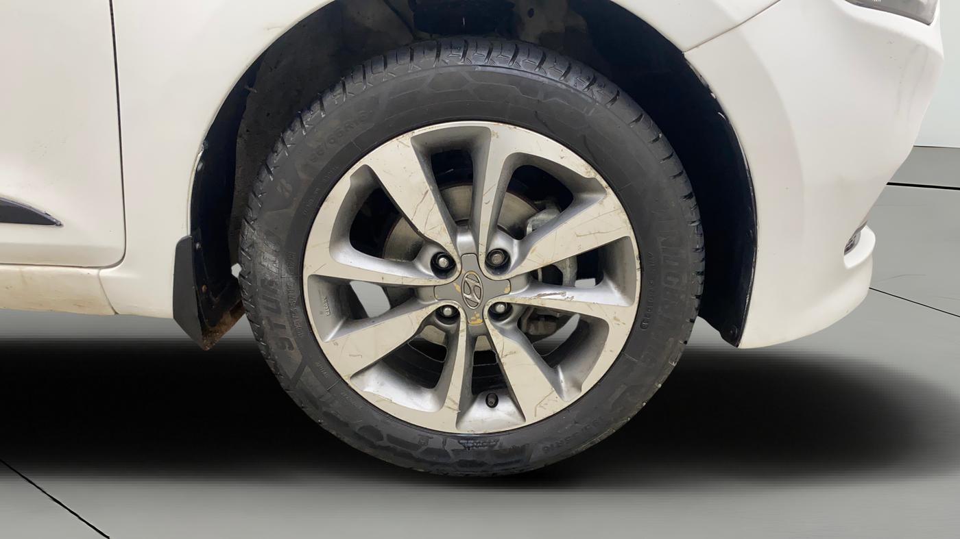 2016 Hyundai Elite i20 ASTA 1.2, Petrol, Manual, 63,442 km, Right Front Wheel