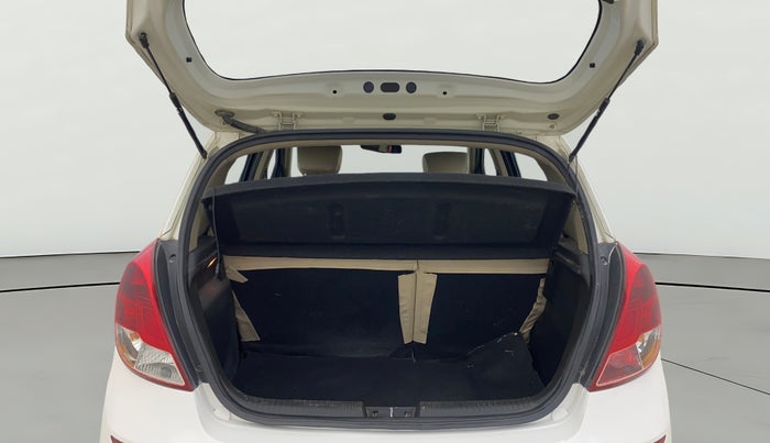 2013 Hyundai i20 SPORTZ 1.2, Petrol, Manual, 30,921 km, Boot Open Zoomed View