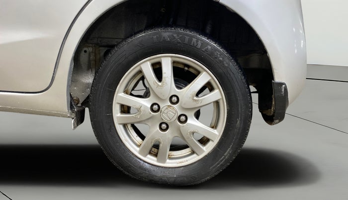 2014 Honda Brio VX AT, Petrol, Automatic, 81,589 km, Left Rear Wheel