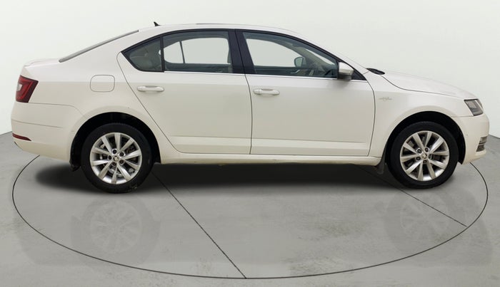 2019 Skoda Octavia L&K 1.8 TSI AT, Petrol, Automatic, 1,39,105 km, Right Side View
