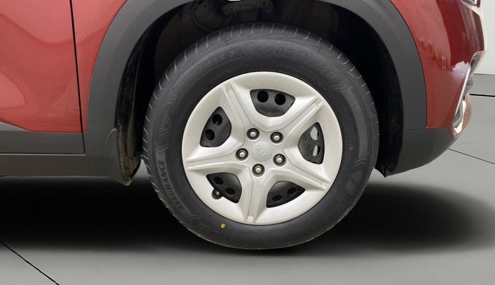 2021 KIA SELTOS HTK 1.5 PETROL, Petrol, Manual, 1,27,599 km, Right Front Wheel