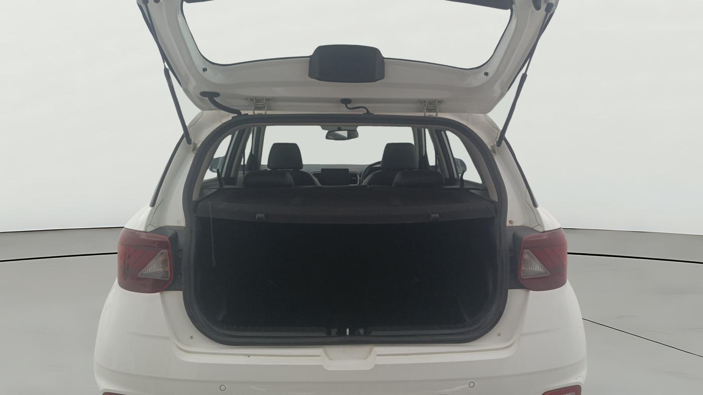 2019 Hyundai VENUE SX 1.0 (O) TURBO, Petrol, Manual, 94,622 km, Boot Open Zoomed View