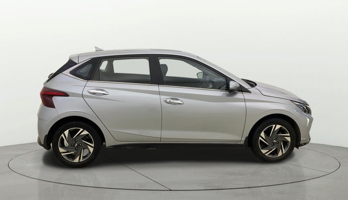 2021 Hyundai NEW I20 ASTA (O) 1.2 MT, Petrol, Manual, 15,544 km, Right Side View