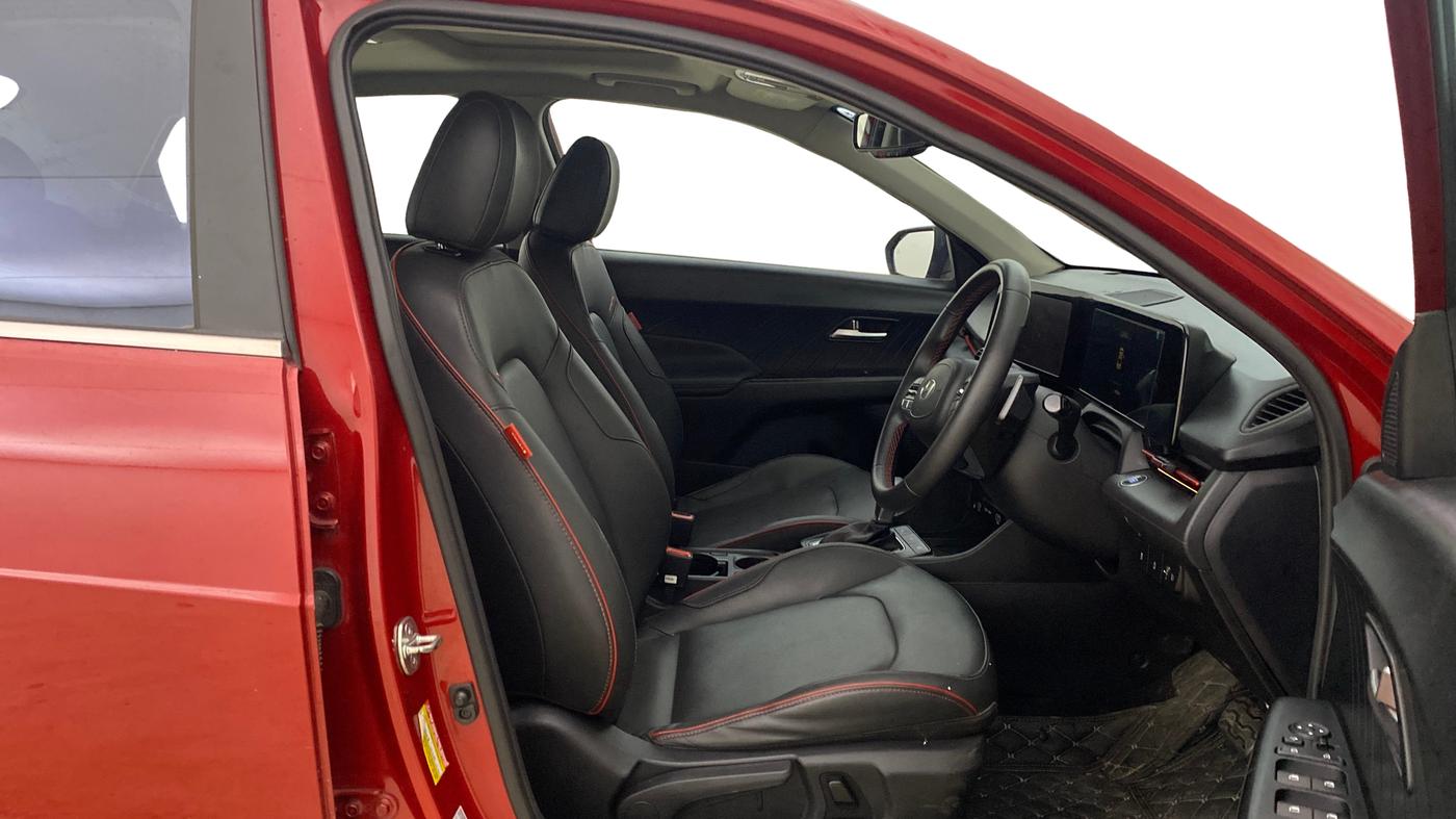 2023 Hyundai Verna SX (O) 1.5 TURBO PETROL DCT, Petrol, Automatic, 41,611 km, Right Side Front Door Cabin
