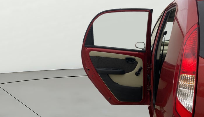 2017 Tata Nano TWIST XTA, Petrol, Automatic, 47,596 km, LHS Rear Door