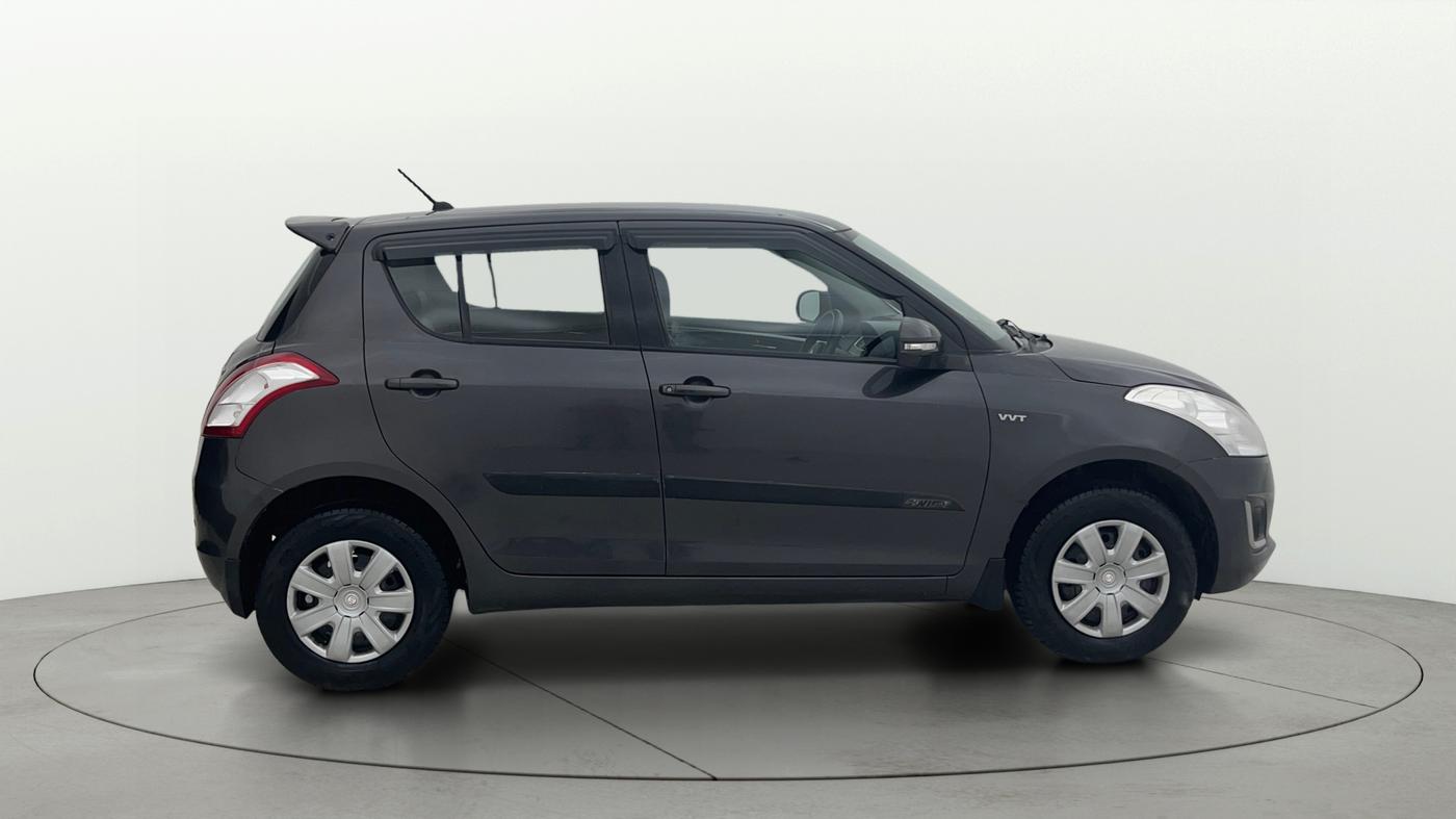 2016 Maruti Swift VXI, Petrol, Manual, 1,01,888 km, Right Side View