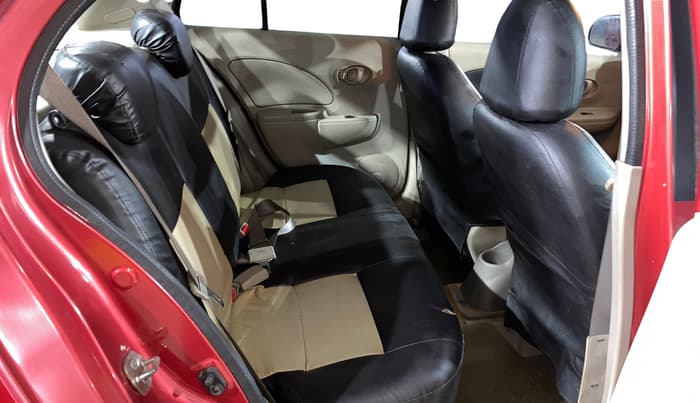 2015 Renault Pulse RXL PETROL, Petrol, Manual, 45,776 km, Right Side Rear Door Cabin