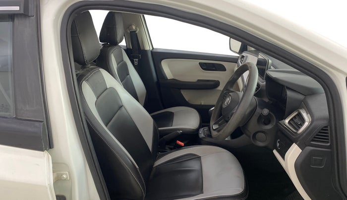 2021 Tata ALTROZ XT PETROL, Petrol, Manual, 34,077 km, Right Side Front Door Cabin