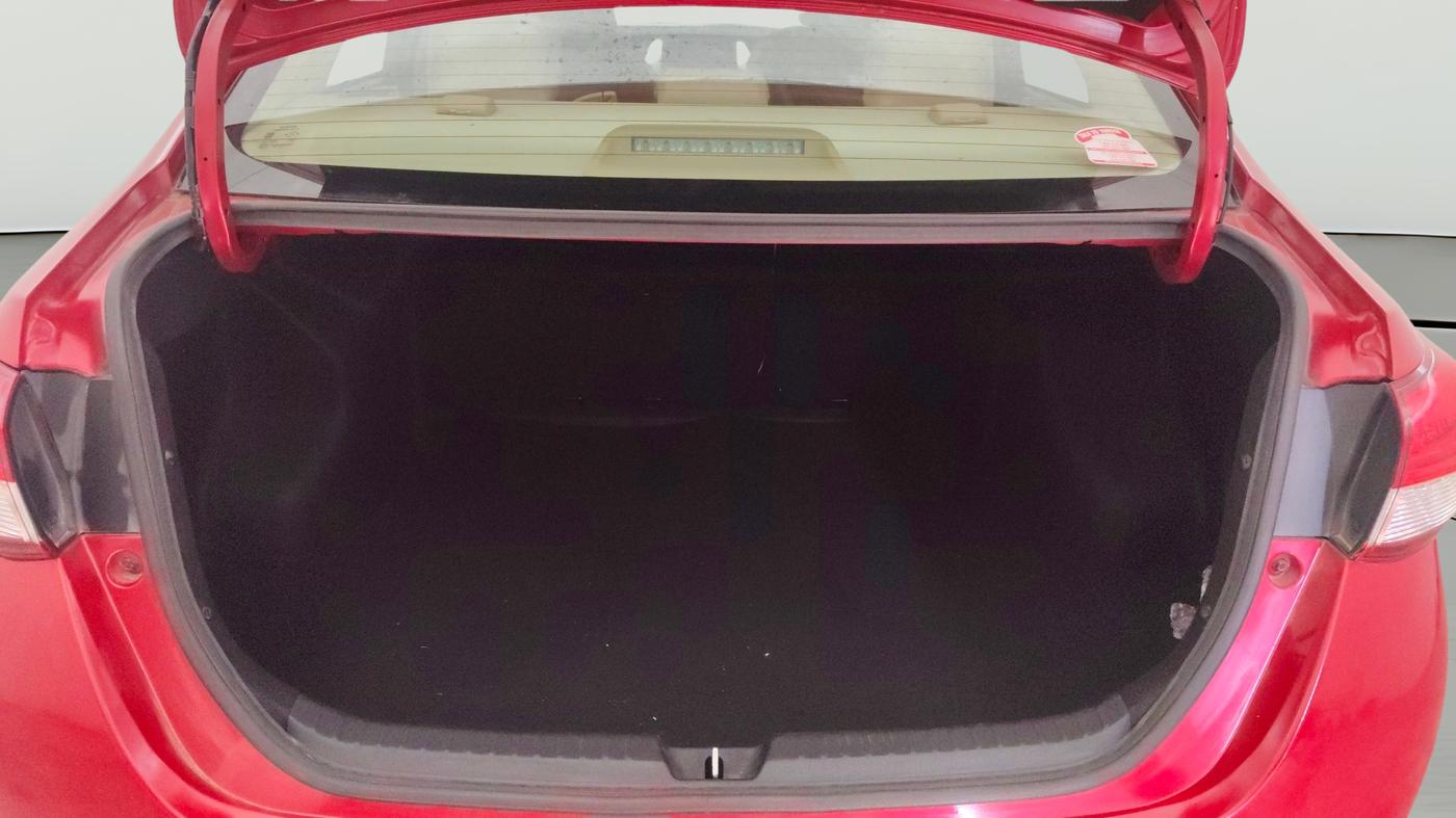 2018 Toyota YARIS V CVT, Petrol, Automatic, 16,576 km, Boot Open Zoomed View