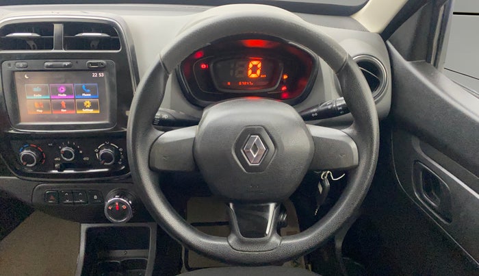 2017 Renault Kwid RXT 1.0 AMT, Petrol, Automatic, 67,812 km, Steering Wheel Close Up