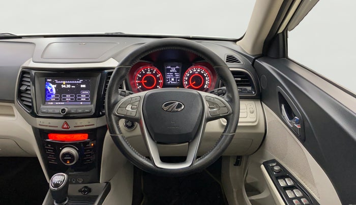 2019 Mahindra XUV300 W8 1.2 PETROL, Petrol, Manual, 82,081 km, Steering Wheel Close Up