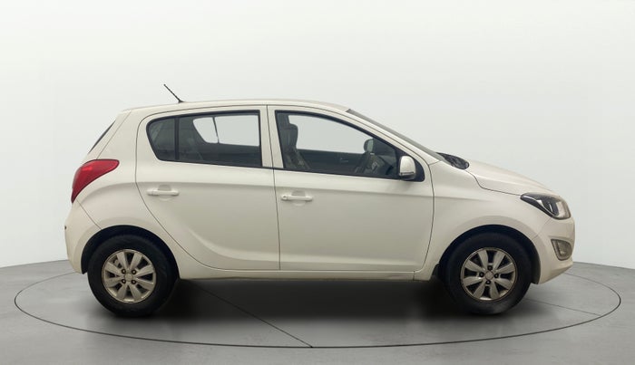 2013 Hyundai i20 SPORTZ 1.2, Petrol, Manual, 86,088 km, Right Side View