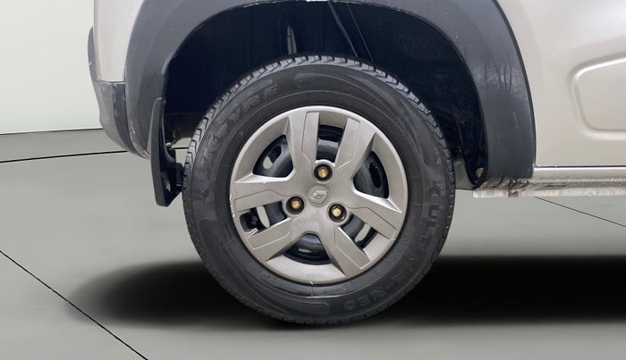 2017 Renault Kwid RXT 1.0, Petrol, Manual, 39,855 km, Right Rear Wheel