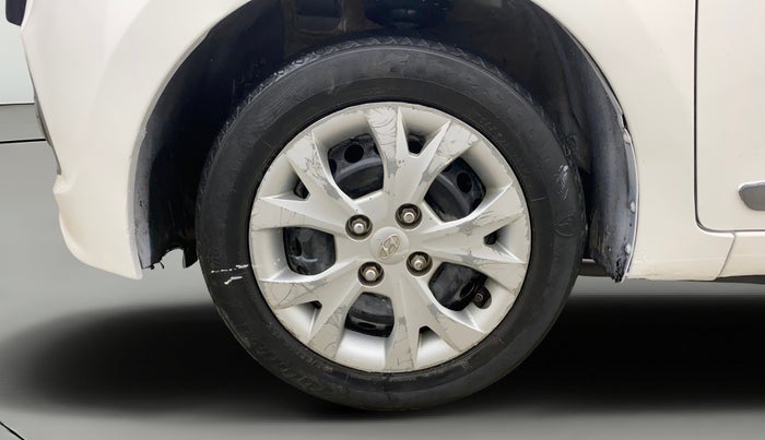 2015 Hyundai Grand i10 SPORTZ 1.2 KAPPA VTVT, Petrol, Manual, 82,415 km, Left Front Wheel