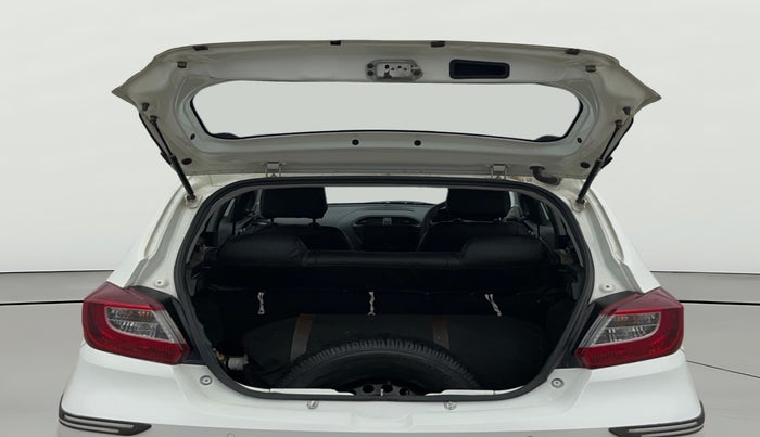 2020 Tata Tiago XE PETROL, CNG, Manual, 26,025 km, Boot Door Open