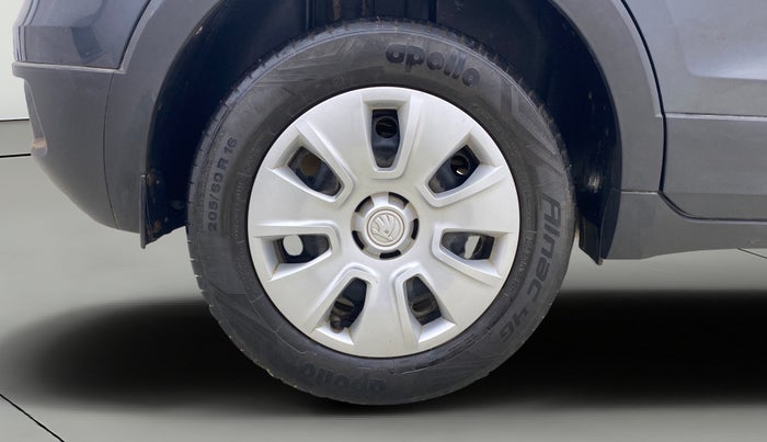 2022 Skoda KUSHAQ ACTIVE 1.0L TSI MT, Petrol, Manual, 37,190 km, Right Rear Wheel