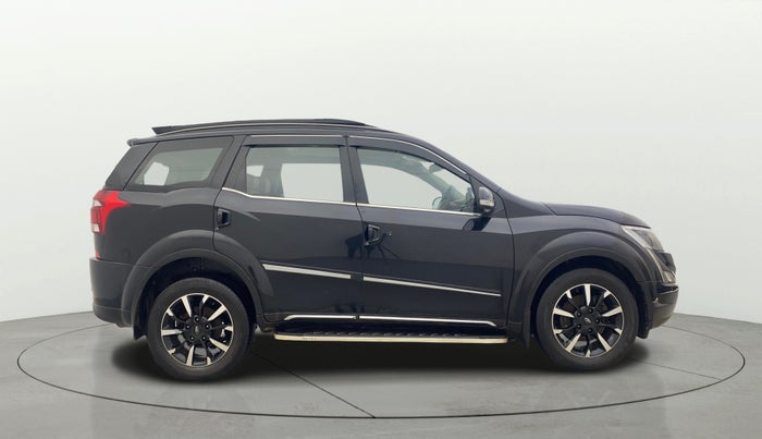 2021 Mahindra XUV500 W11, Diesel, Manual, 65,170 km, Right Side View