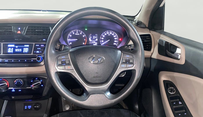 2016 Hyundai Elite i20 MAGNA 1.2, Petrol, Manual, 73,544 km, Steering Wheel Close Up