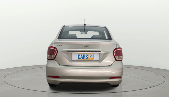 2014 Hyundai Xcent S (O) 1.2, Petrol, Manual, 1,03,307 km, Back/Rear