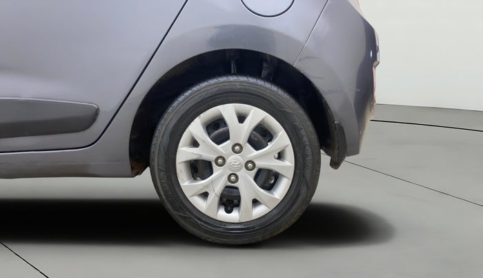 2016 Hyundai Grand i10 MAGNA AT 1.2 KAPPA VTVT, Petrol, Automatic, 80,179 km, Left Rear Wheel