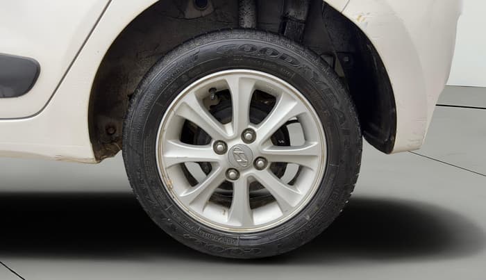 2014 Hyundai Grand i10 ASTA AT 1.2 KAPPA VTVT, Petrol, Automatic, 32,767 km, Left Rear Wheel