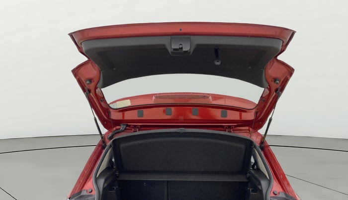 2022 Volkswagen TAIGUN HIGHLINE 1.0 TSI AT, Petrol, Automatic, 27,976 km, Boot Door Open