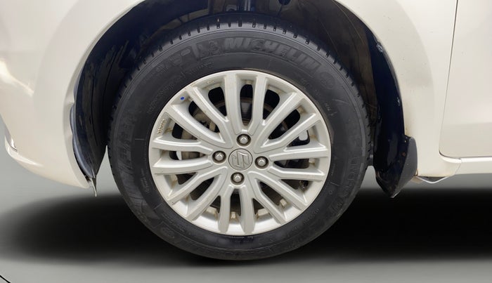 2022 Maruti Dzire ZXI AMT, Petrol, Automatic, 49,916 km, Left Front Wheel