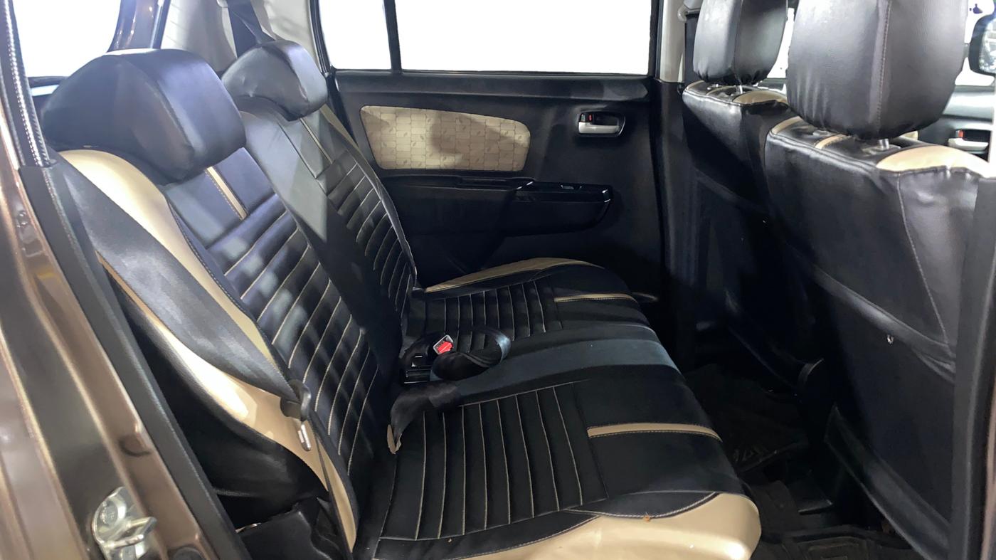 2018 Maruti Wagon R 1.0 VXI, Petrol, Manual, 8,484 km, Right Side Rear Door Cabin