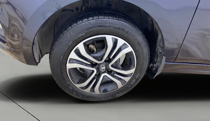 2022 Tata TIGOR XZ PLUS CNG, CNG, Manual, 75,845 km, Left Front Wheel