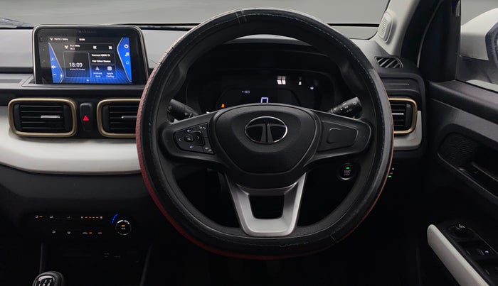 2024 Tata PUNCH ACCOMPLISHED DAZZLE SUNROOF CNG MT, CNG, Manual, 39,304 km, Steering Wheel Close Up