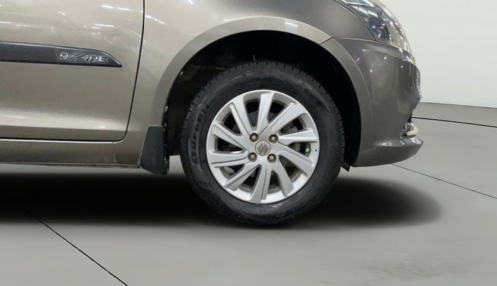 2016 Maruti Swift Dzire ZXI, Petrol, Manual, 73,424 km, Right Front Wheel