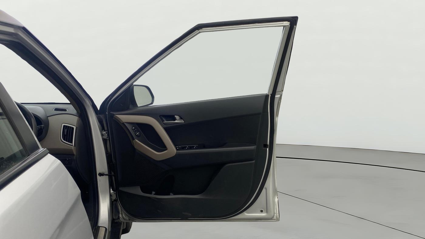2016 Hyundai Creta SX PLUS AT 1.6 DIESEL, Diesel, Automatic, 1,45,460 km, RHS Front Door