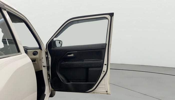 2023 Maruti New Wagon-R VXI 1.0 AMT, Petrol, Automatic, 16,816 km, RHS Front Door