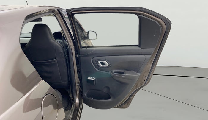 2021 Datsun Redi Go T, Petrol, Manual, 75,534 km, RHS Rear Door