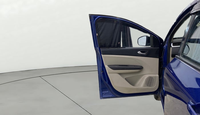 2021 Renault TRIBER RXZ, Petrol, Manual, 7,467 km, LHS Front Door