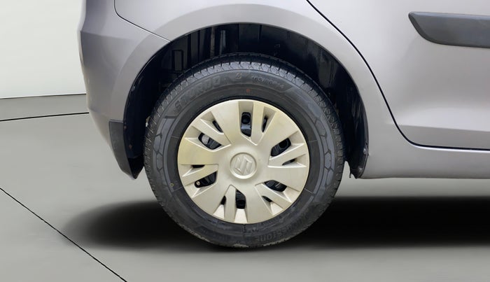 2013 Maruti Swift VXI, Petrol, Manual, 63,412 km, Right Rear Wheel