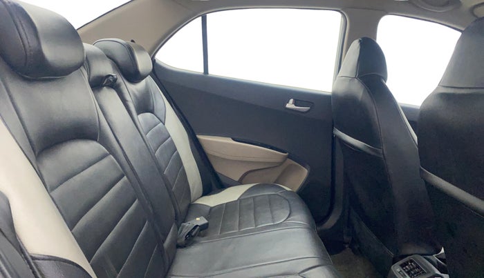 2017 Hyundai Xcent SX 1.2, Petrol, Manual, 89,335 km, Right Side Rear Door Cabin