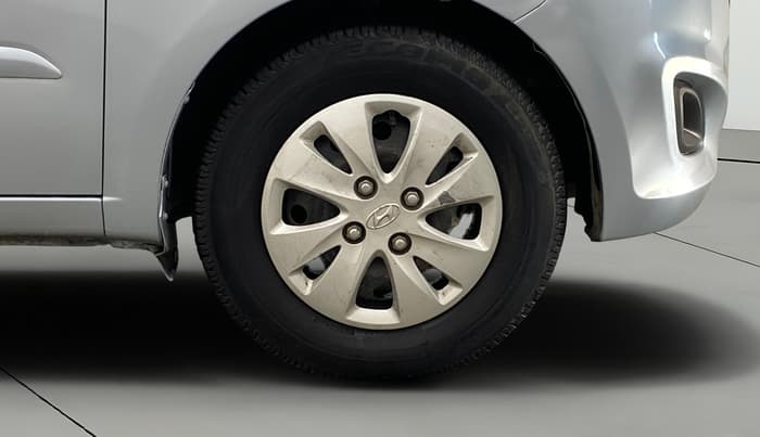 2012 Hyundai i10 SPORTZ 1.2 AT, Petrol, Automatic, 37,529 km, Right Front Wheel