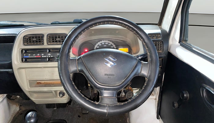 2019 Maruti Eeco 5 STR WITH A/C+HTR, Petrol, Manual, 26,591 km, Steering Wheel Close Up