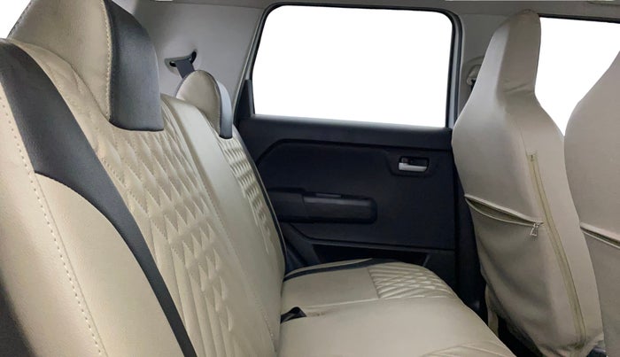 2021 Maruti New Wagon-R VXI 1.0, Petrol, Manual, 33,232 km, Right Side Rear Door Cabin